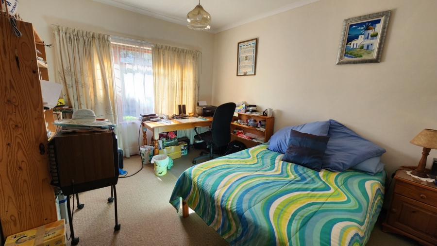 4 Bedroom Property for Sale in Bayview Western Cape